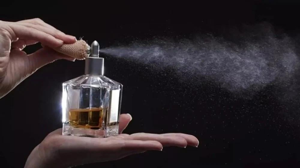 اكتشف افضل عطر بالعالم : دليل شامل