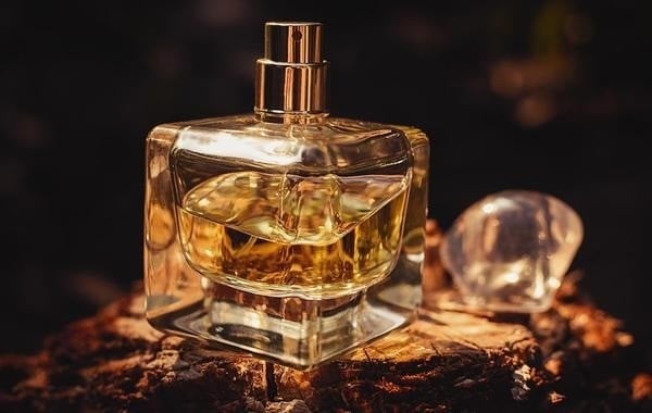 ما هي اهم مميزات عطور للجنسين؟