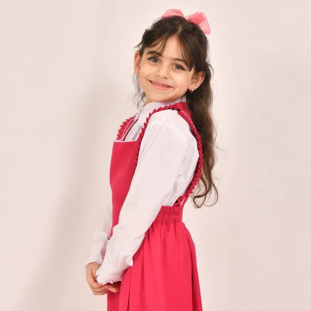 مريول فوشي بكشكش مع تحديد ابيض