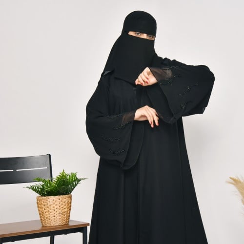 عباية الأناقة بقماش صيفي بقصة ربع كلوش بأكمام واسع...