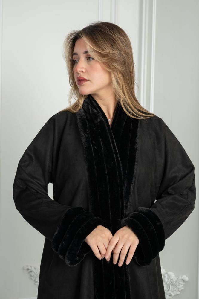 عباية مخملية شتوية