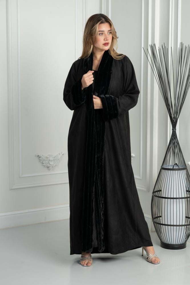 عباية مخملية شتوية