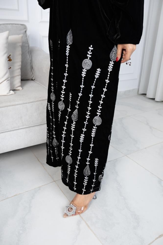 عباية مخمل  شتوية مميزة