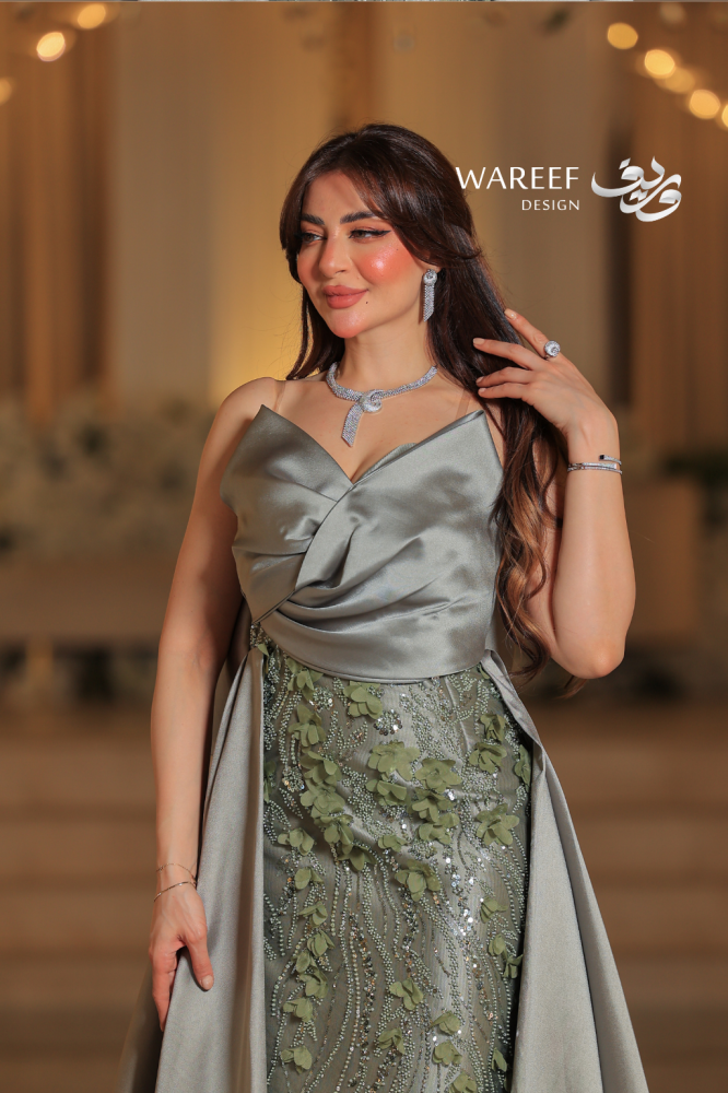 فستان سهره ميكادو بذيل خلفي