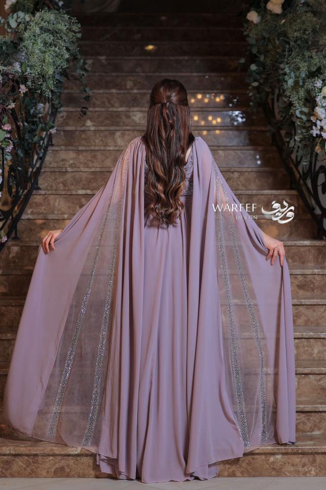 فستان سهره موف باكمام واسعه وطويله