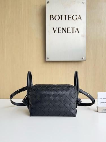 بوتيقا lntrecciato مقاس 19cm