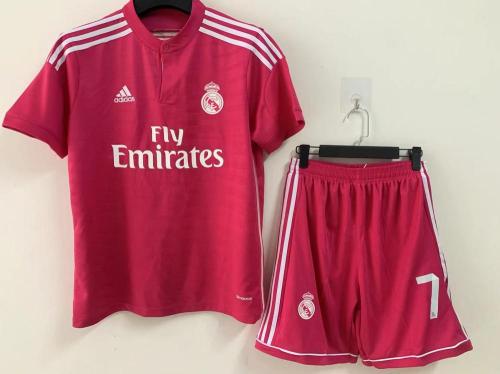 طقم ريال مدريد الكلاسيكي