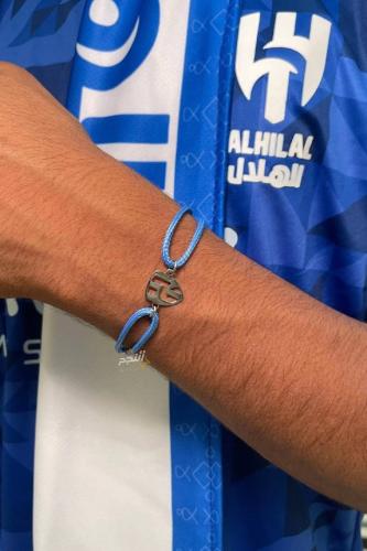 سوارة بشعار نادي الهلال