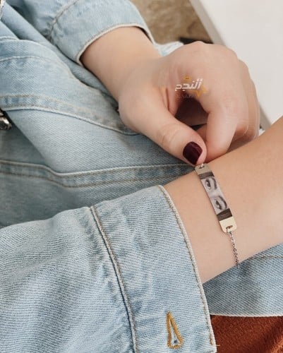 اسوارة بلون فضي وذهبي -غير قابلة لصدأ