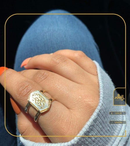 خاتم تفصيل ملكي فضة من احجار الصدفي مع طلى ذهبي