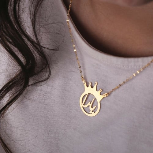 سلسال بالاسم ناعم لجمال طفلتك