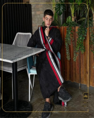 فروة مخملية سدو اسود وأحمر متجر النجم