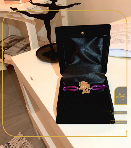 اساور تخرج بالاسم بتصميم مميز-متجرالنجم