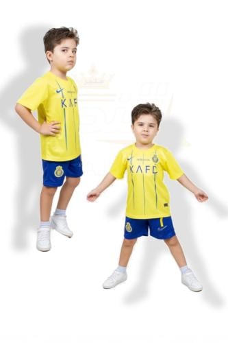 طقم نادي النصر الاساسي الجديد 2024 للكبار والصغار