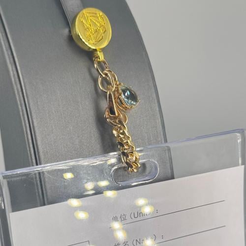 Id holderbrooch-gold&blue