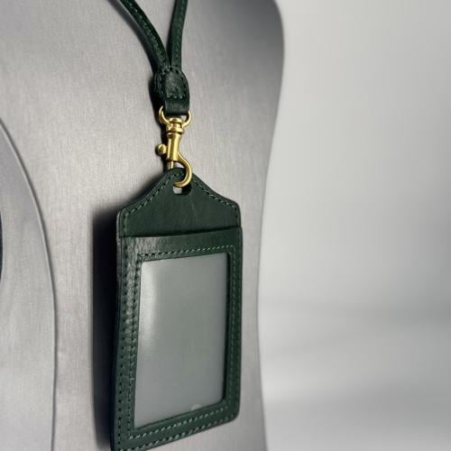 Id holder-Amazon