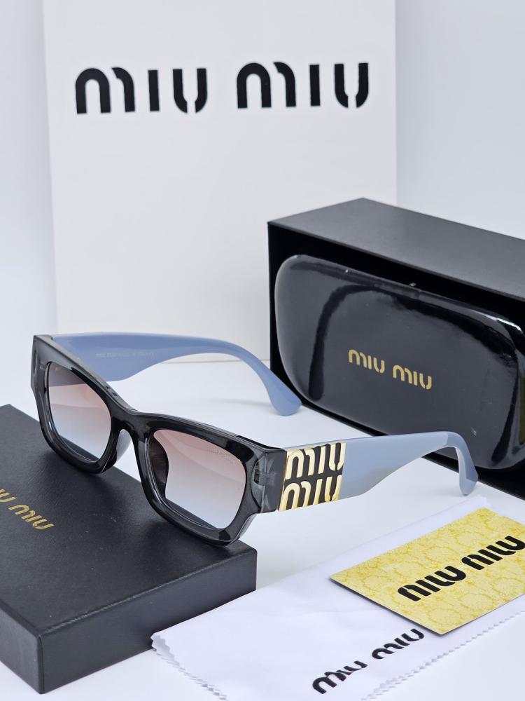 نظارة نسائية ميو ميو بيبي بلو