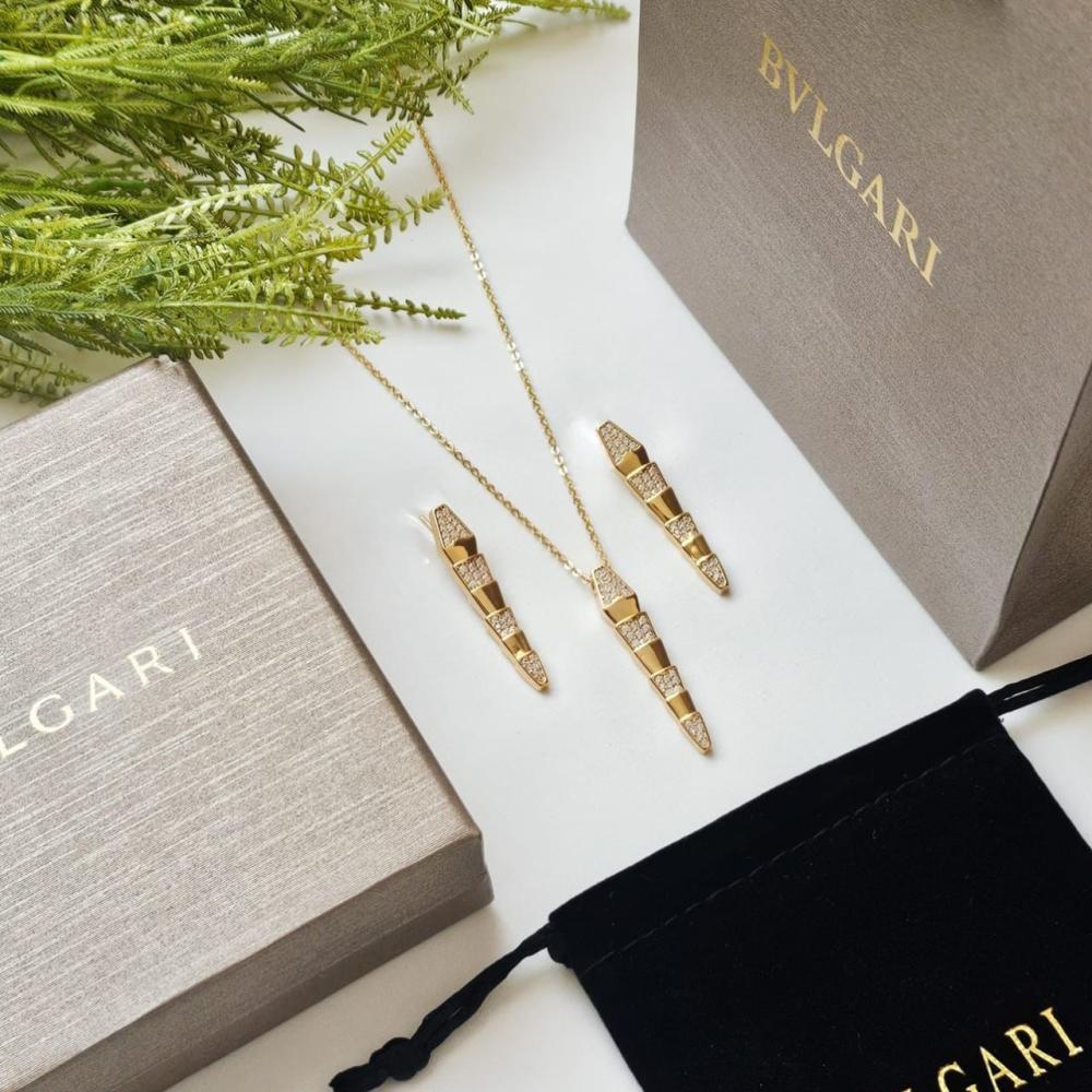 سلسلة و حلق بلغاري