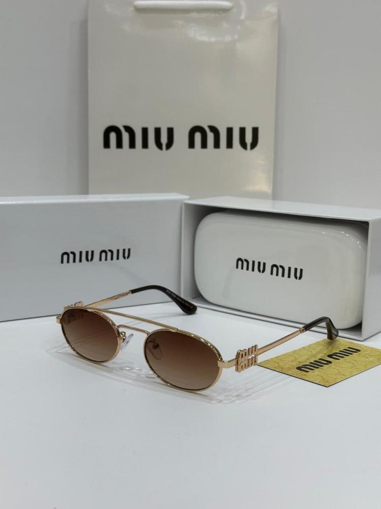 نظارات شمسية بيضاوية Miu Miu اطار معدني