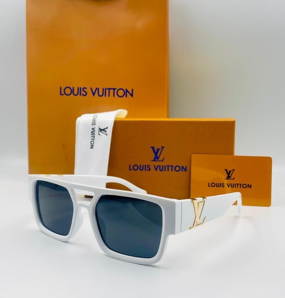 نظارة ماركة لويس فيتون