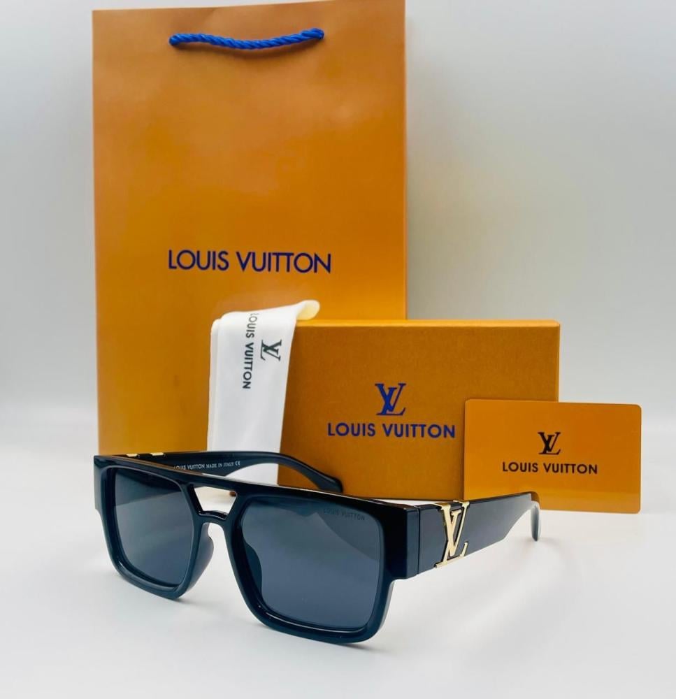 نظارة ماركة لويس فيتون