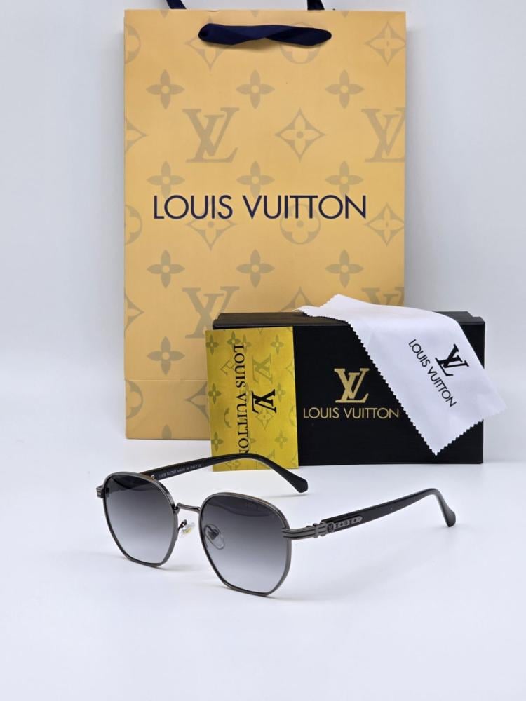 نظارة لويس فيتون عدسات رصاصي - LOUIS VUITTON
