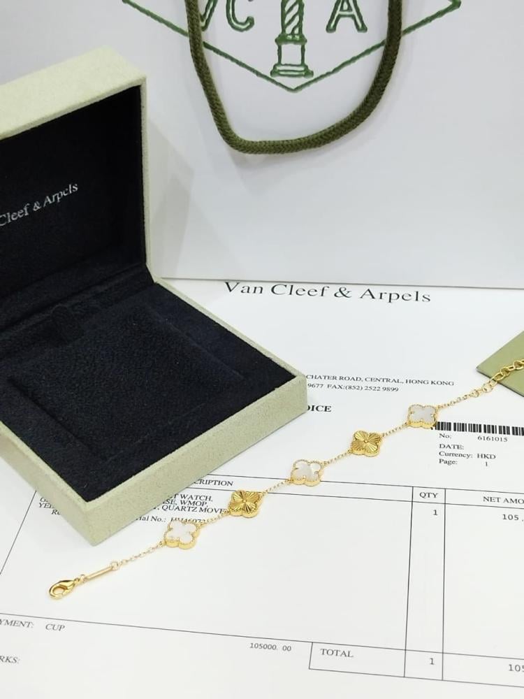 إسوارة Van cleef