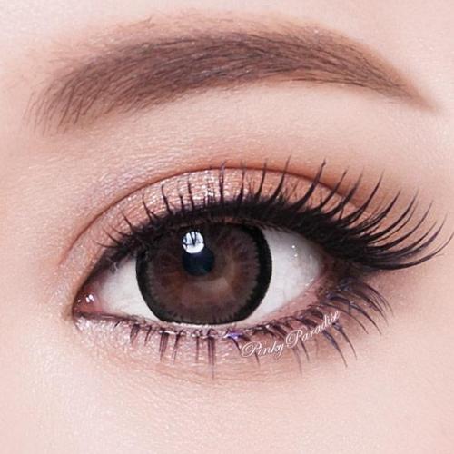 Almond brown سنوية 0.0 (تجميلية)