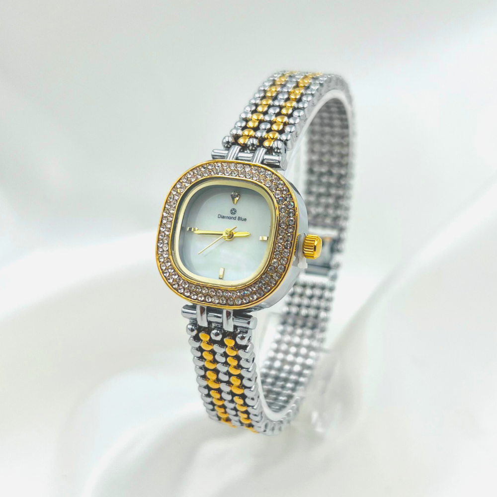 ساعة نسائيه مميزة - ( Diamond Blue )10-3