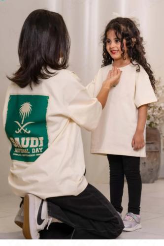 تيشرت مع طباعه