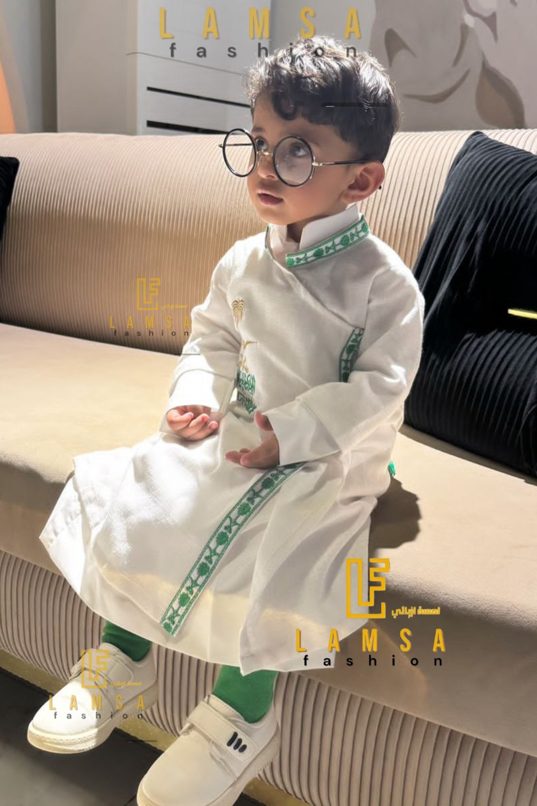 دقلة اليوم الوطني للأطفال بتصميم مميز