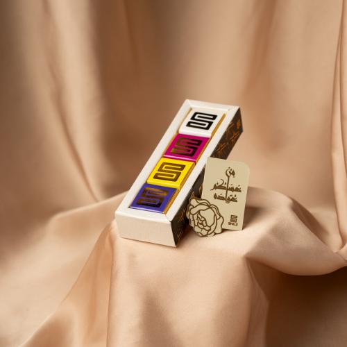 Giveaways Rectangular Clear 4 Pcs Cover Chocolate - توزيعات مستطيل شفاف 4 قطع شوكلاته مغلفة