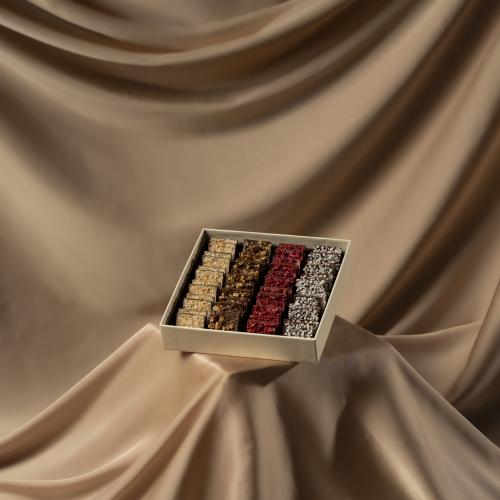 Chocolate Slices Box - 48 Pcs - بوكس شرائح شوكولاتة - 48 قطعة