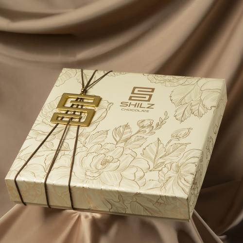 Square Box Uncover Swiss Chocolate 36 Pcs - بوكس مربع شوكولاته سويسرية مكشوفة 36 قطعة