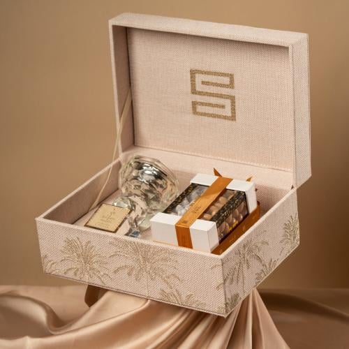 Dragee Chocolate Box With Crystal Incense Burner - صندوق شوكولاتة دراجيه مع مبخرة كريستال