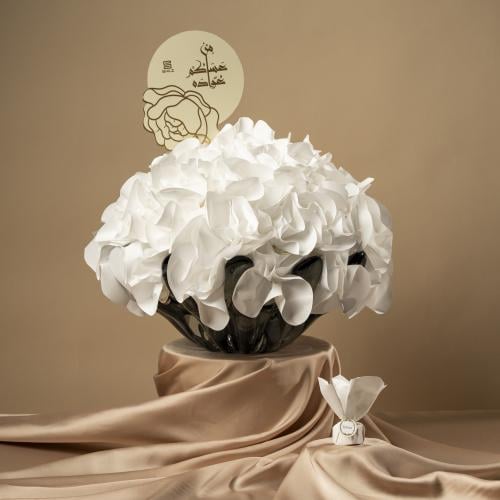 Chocolate Pouch Gray Vase With Round Fingers 192 - فازة شوكولاته باوتش لون رمادي دائرية اصابع 192