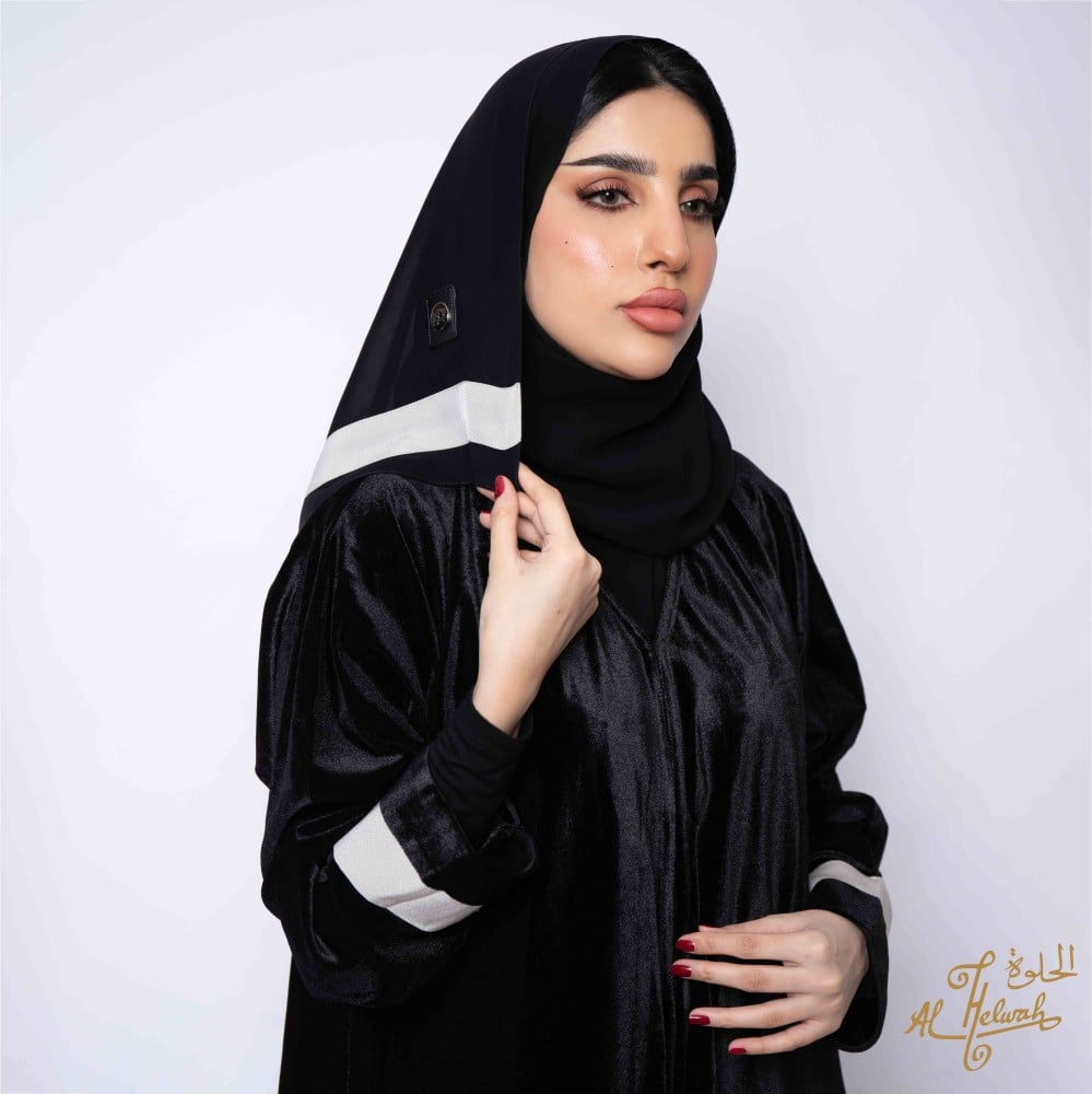 Velvet on sale open abaya