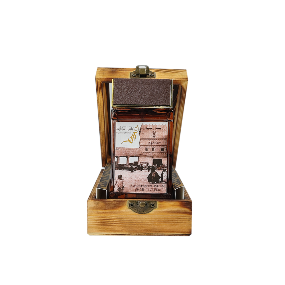 عطر البداية من عود بن منقاش