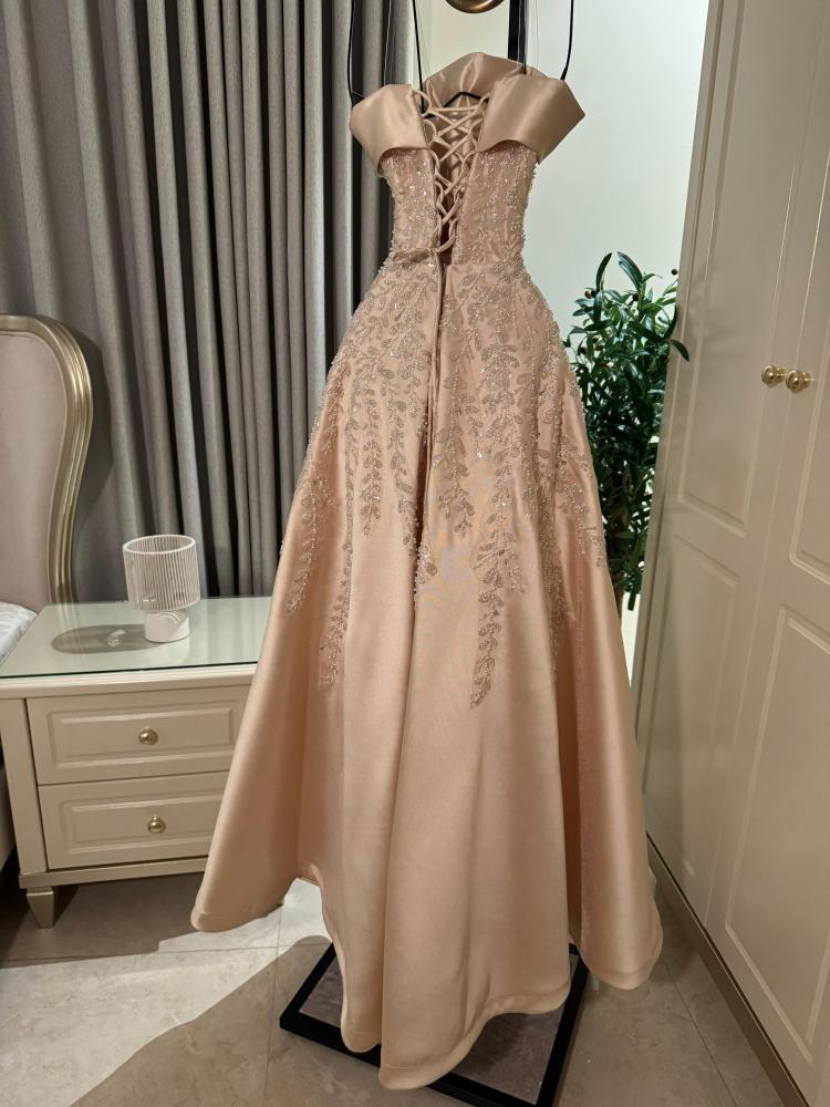 فستان الريم