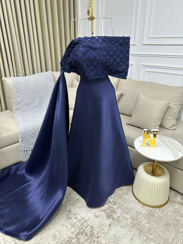 فستان كحلي ملكي