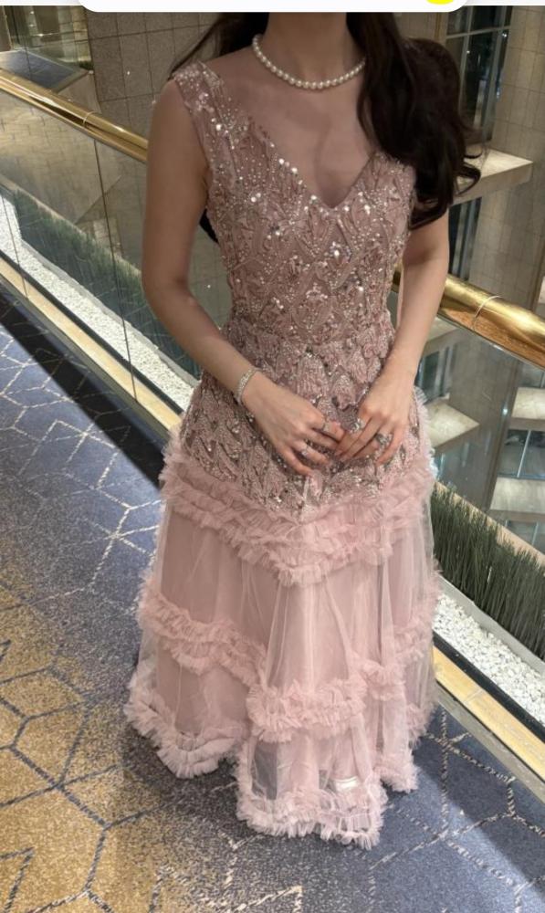 فستان شك بدانتيل