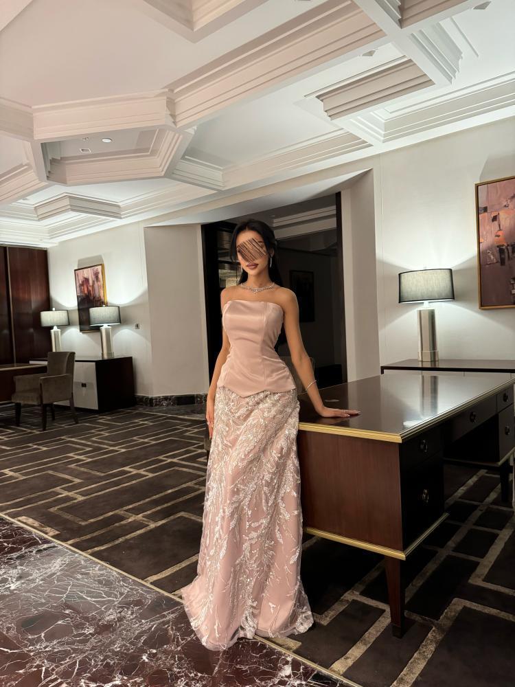 فستان العهود