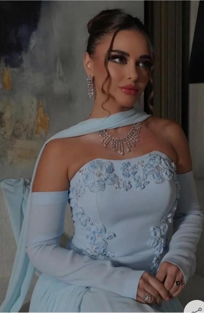 فستان سماوي