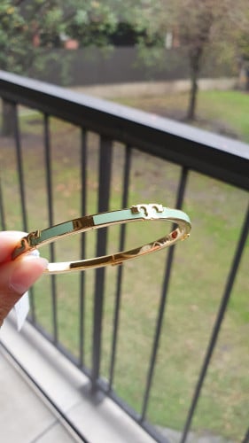 إسوارة ماركة توري بورتش