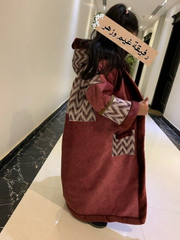 فروة اطفال بناتية