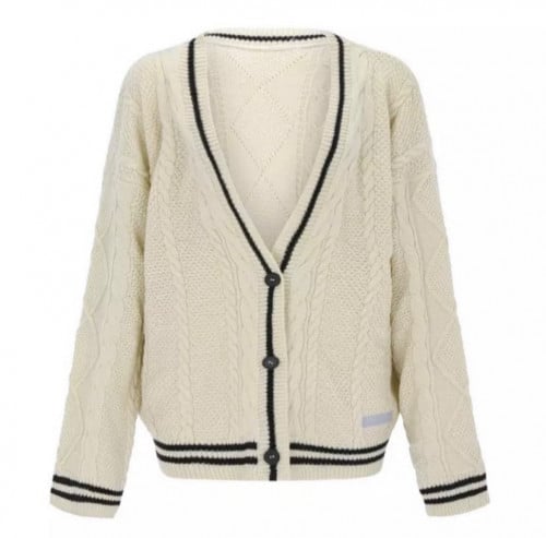 ‏Taylor swift cardigan