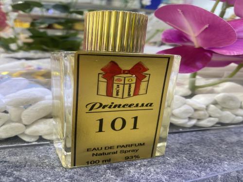 عطر روزالين 101