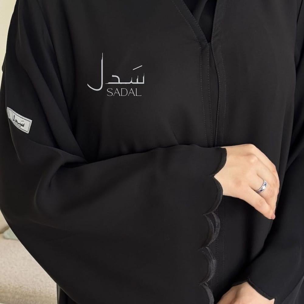 موديلات عبايات سوداء للمحجبات مع دليل شامل لاختيار العباية الأنيقة والمحتشمة