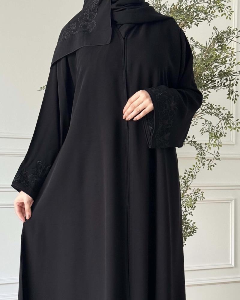 عبايات ناعمة