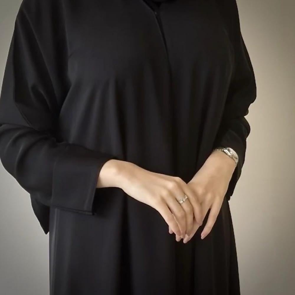 موديلات عبايات قصة a line وكيفية اختيار أفضل عباية: دليلك الشامل للشراء